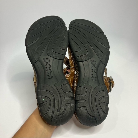 Ecco brown croc print slip on sandals size 39 - Picture 5 of 7